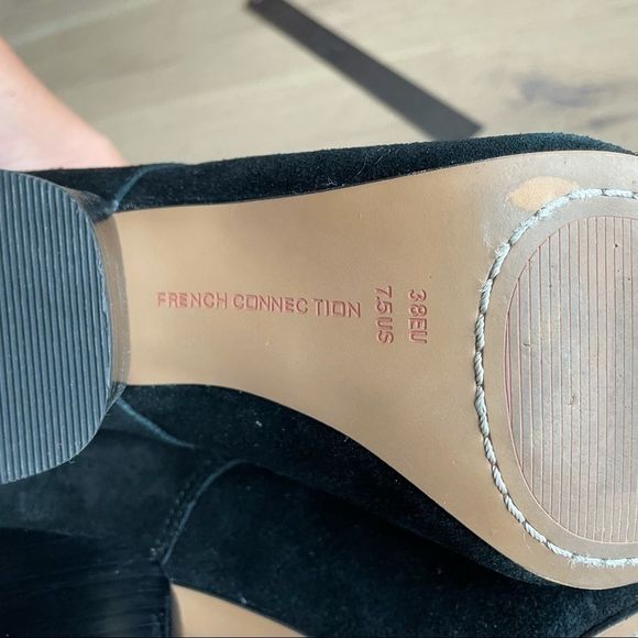 🔴 French Connection suede booties - Picture 5 of 7